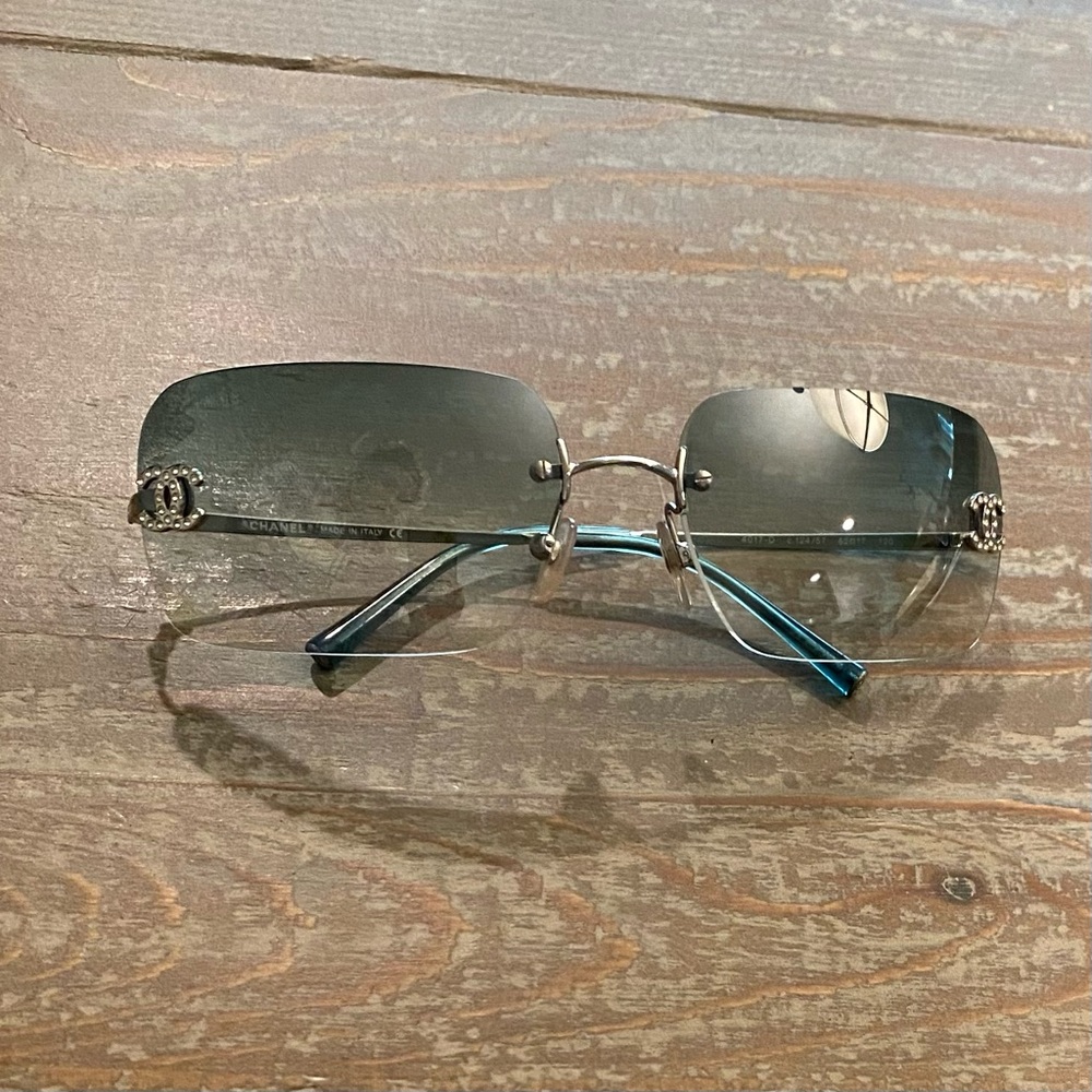 SOLD💋 RARE CHANEL Rimless Sunglasses 4017 D Teal Gradient Rate A+ - Picture 9 of 16